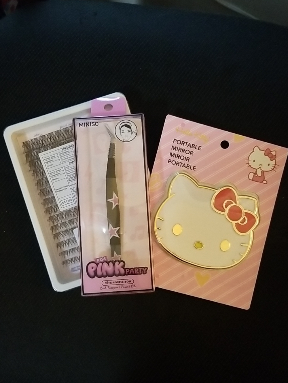 Hello Kitty Mirror & Eye Lashes Bundle With Lash Twizzlers